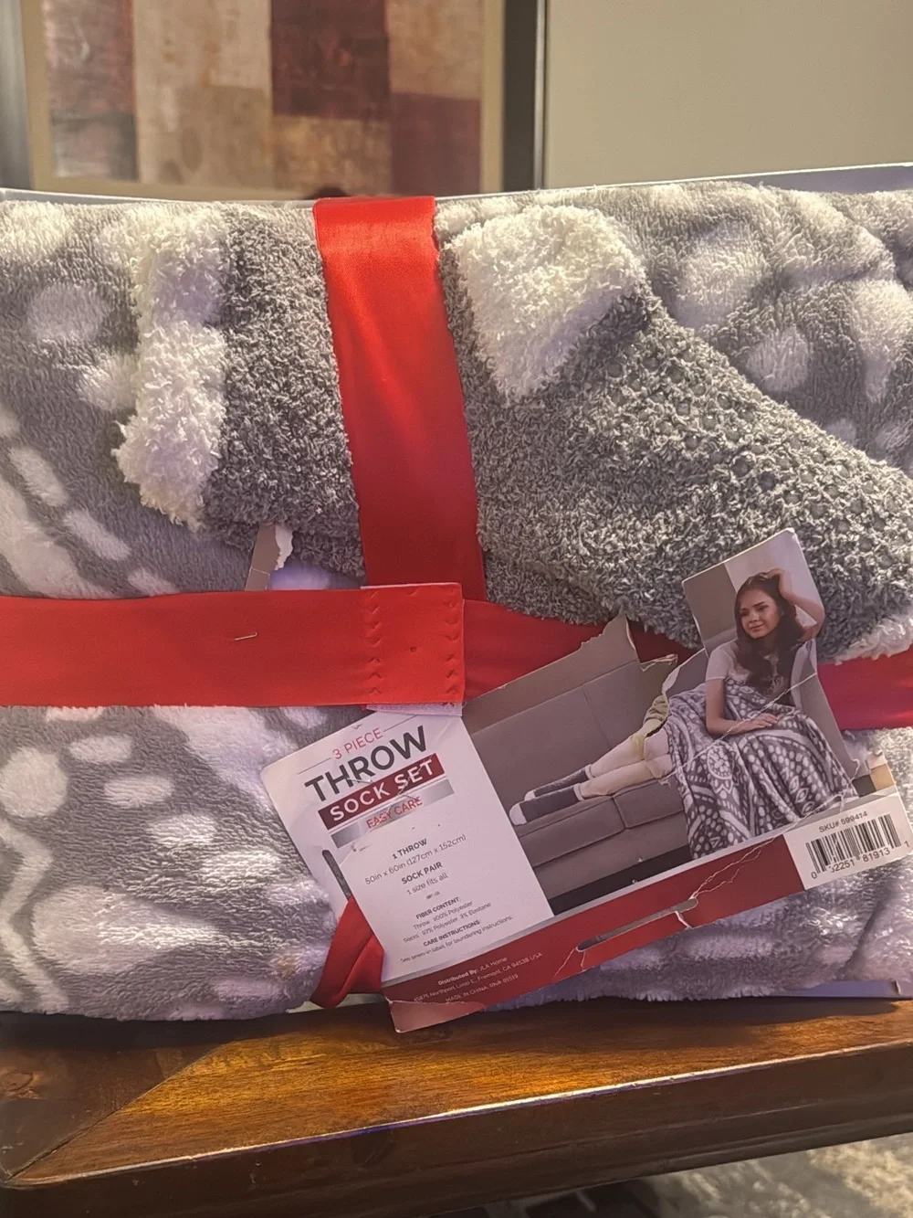 Plush Gray & White Throw with Sherpa Lining -
